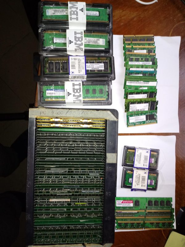 Stock  memorie ram usate per pc e notebook. Dimm, sodimm, ddr