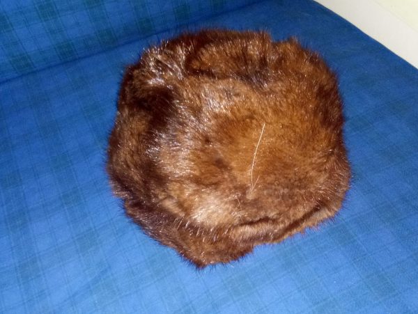 Cappello tipo colbacco, pelliccia