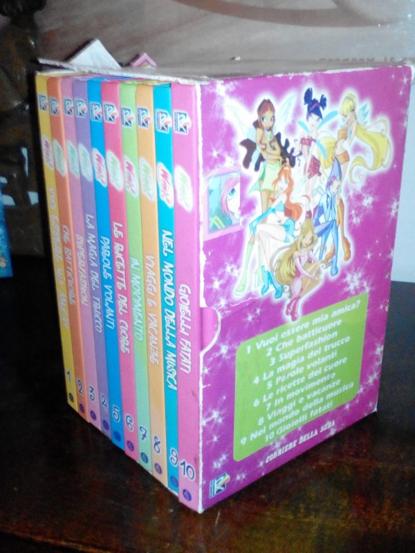 Raccolta 10 libri "Un'estate con le Winx" - immagine 2